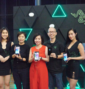 Razer and Singtel announces launch of Phone 2 and data plans for gamers
