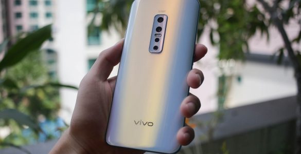 Vivo V17 Pro in Crystal Sky