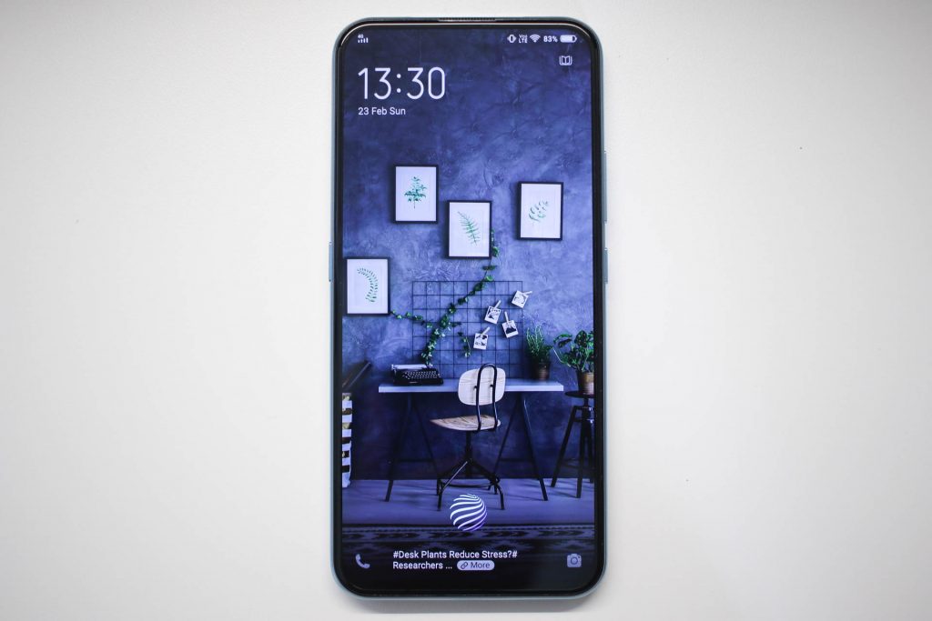 Super AMOLED Ultra FullView™ - Vivo V17 Pro