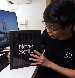 OnePlus 8 unboxing experience