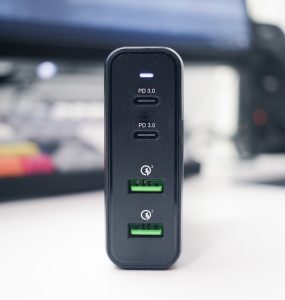 Verbatim USB Charging Hub (Front)