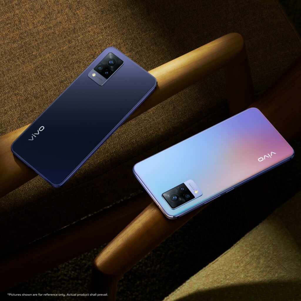 vivo V21 5G in Dusk Blue and Sunset Dazzle