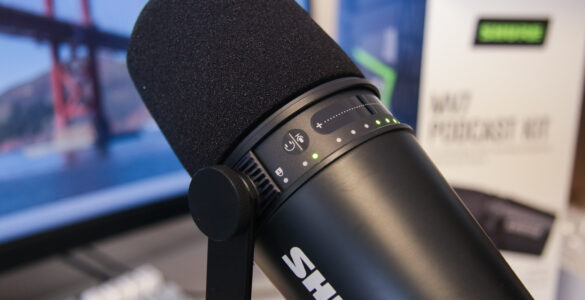 Shure MV7 Podcast Microphone - Touch buttons